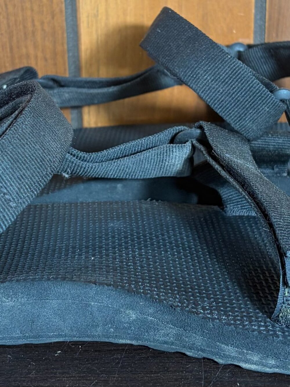 Teva Original Universal Black Sandals w/ Adjustable Hook & Loop Womens Sz 10 EUC - Picture 4 of 8